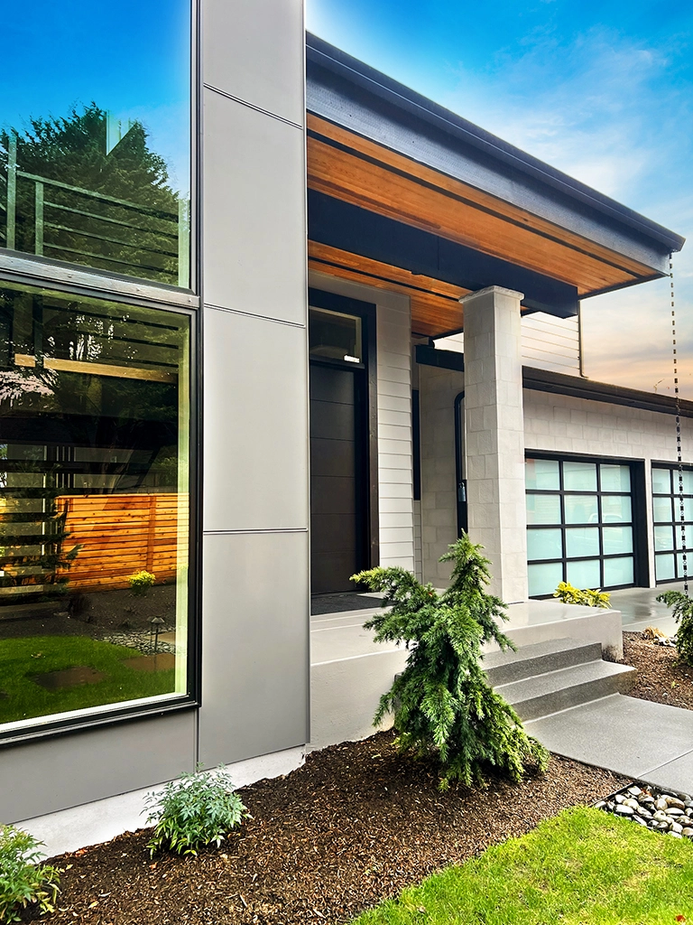 Modern residential home with warm materials — Medina, Ariana Designs