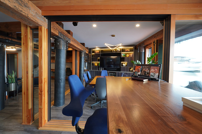 Modern workspace design — Lake Union West Lake Office, Ariana Designs