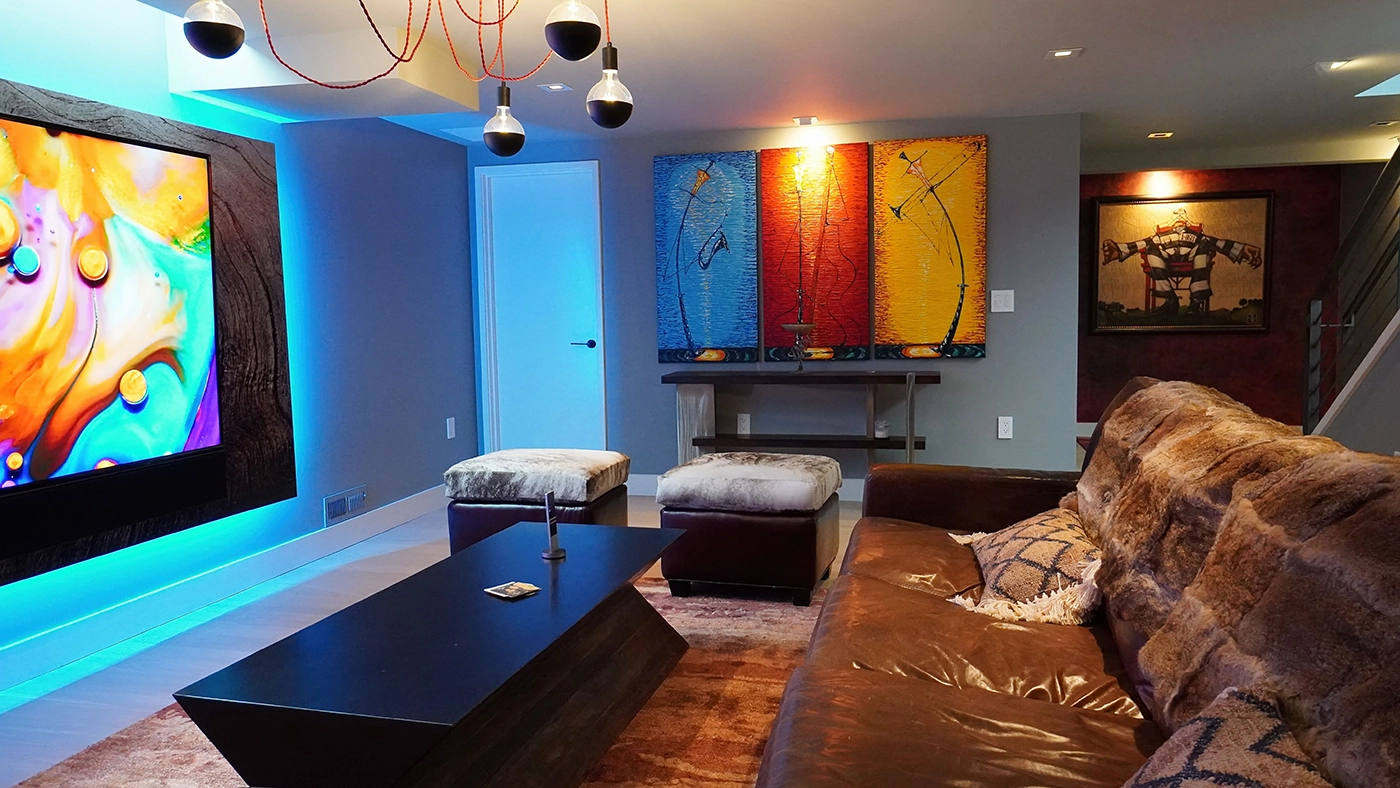 Modern living room setup vibrant art — Ariana Designs, Seattle Washington