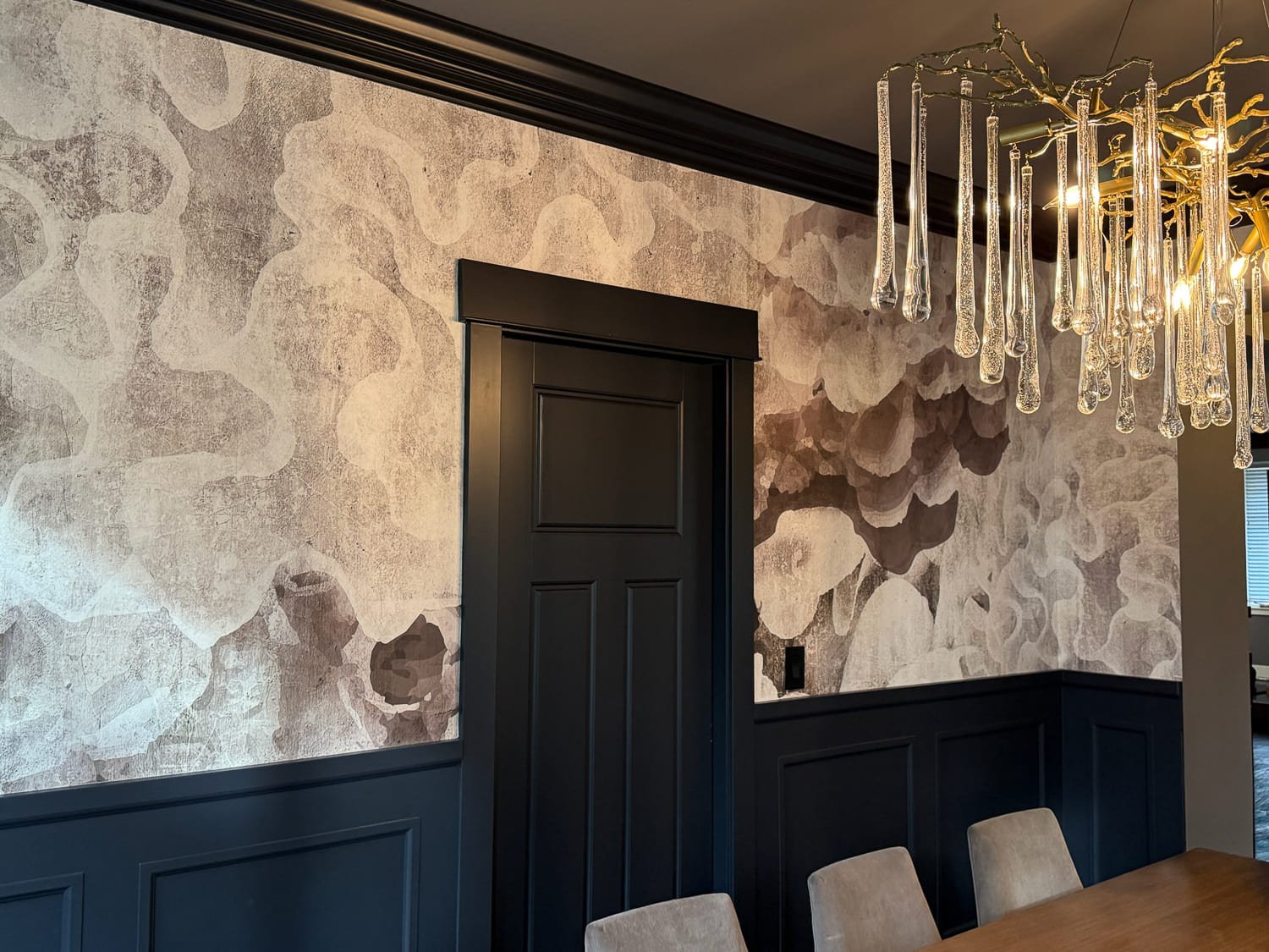 Sophisticated dining space design — Ariana Designs, Kirkland