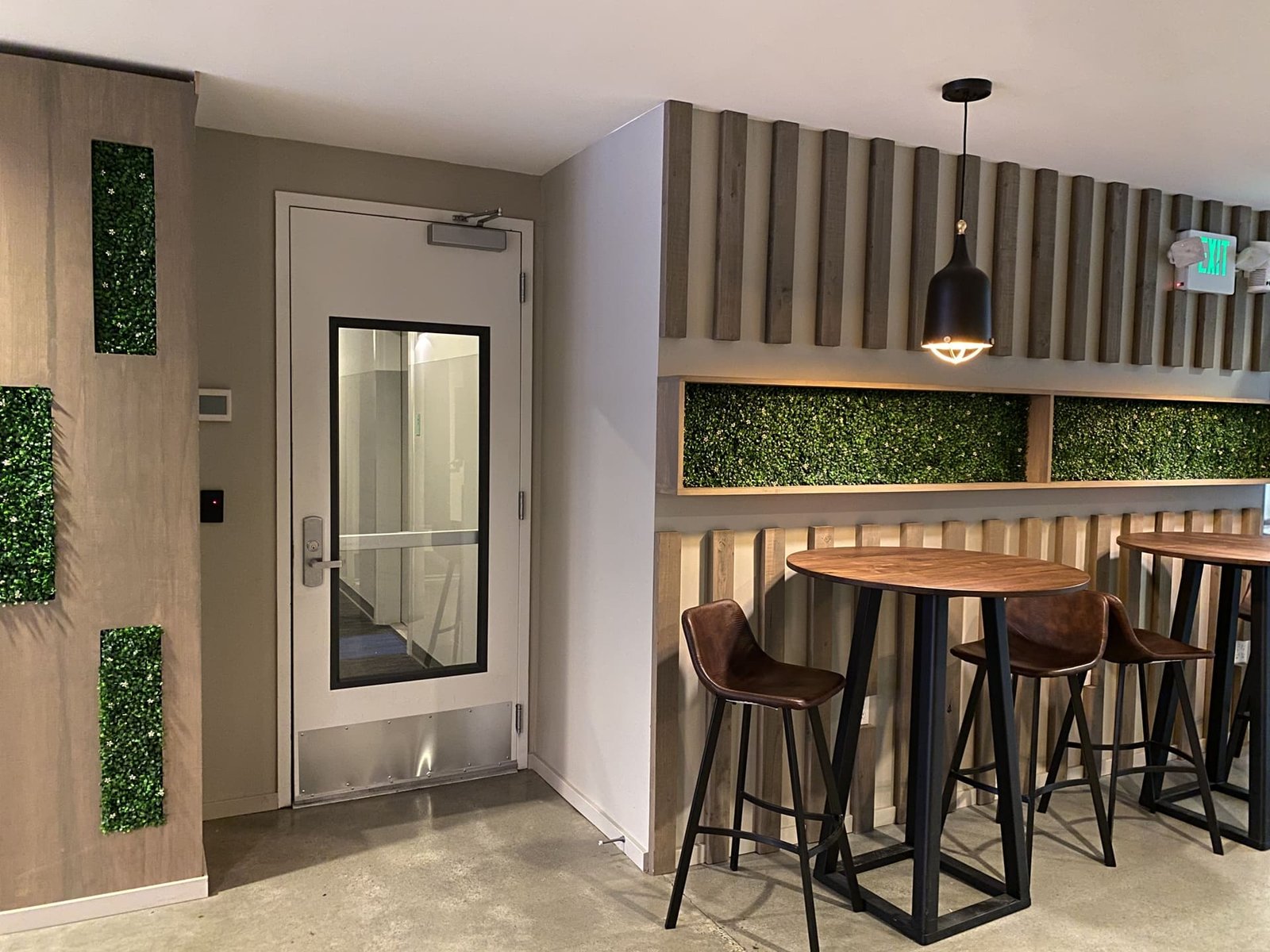 Beryl commercial lounge — Ariana Designs & Interiors, Seattle