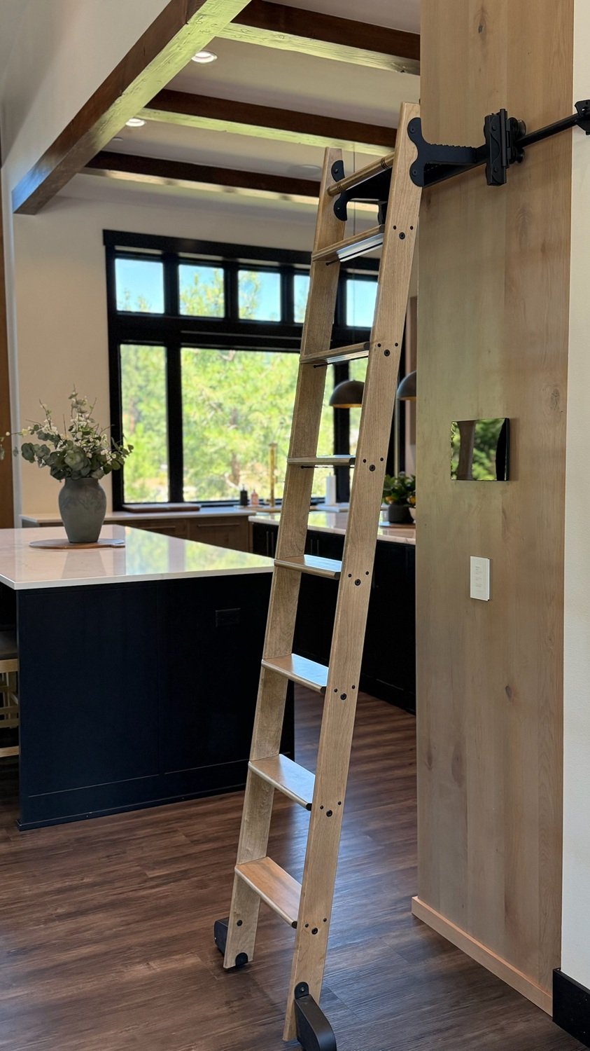 Suncadia kitchen detail — Ariana Designs & Interiors