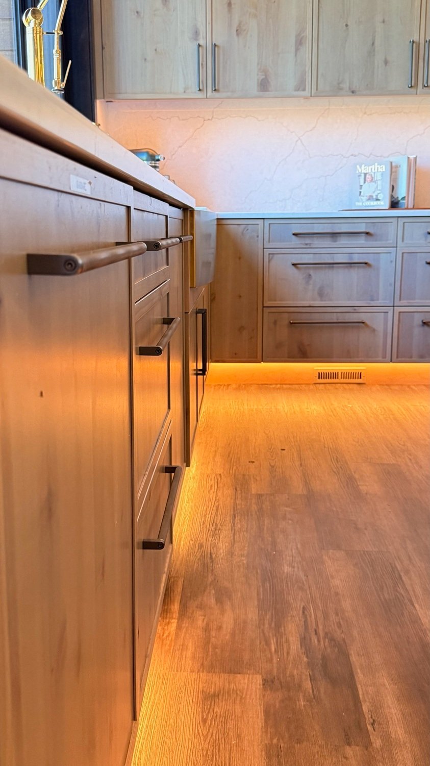 Suncadia kitchen detail — Ariana Designs & Interiors