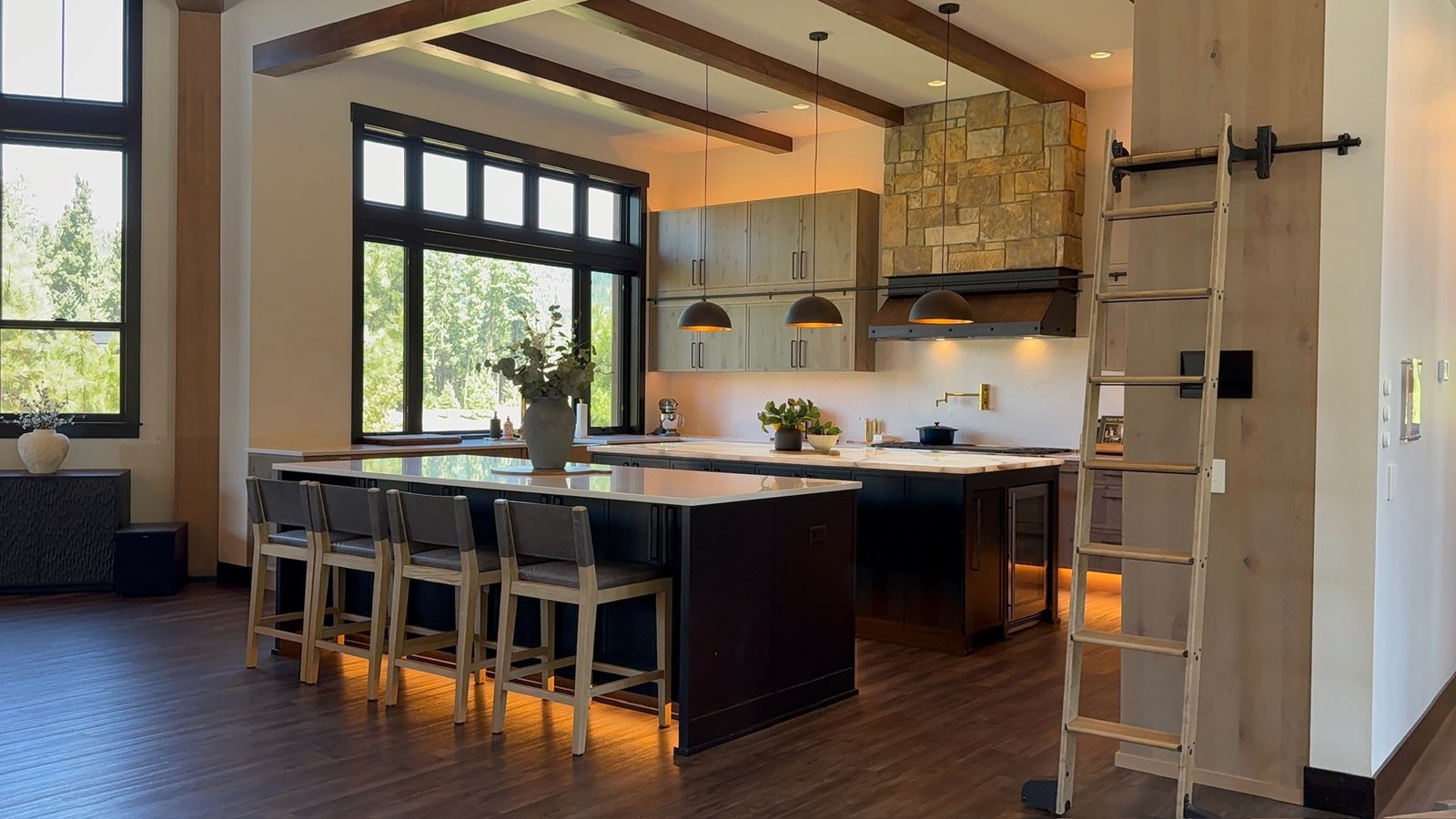 Suncadia kitchen detail — Ariana Designs & Interiors