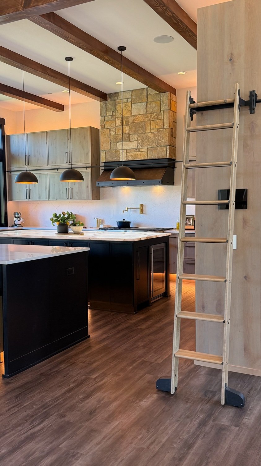 Suncadia kitchen detail — Ariana Designs & Interiors